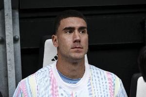 米体:弗拉霍维奇需要降薪近一半才能留在尤文,多家豪门有意免签